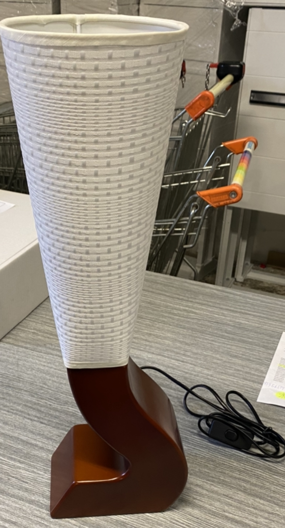 Stolní lampa SIGLO třešňové dřevo