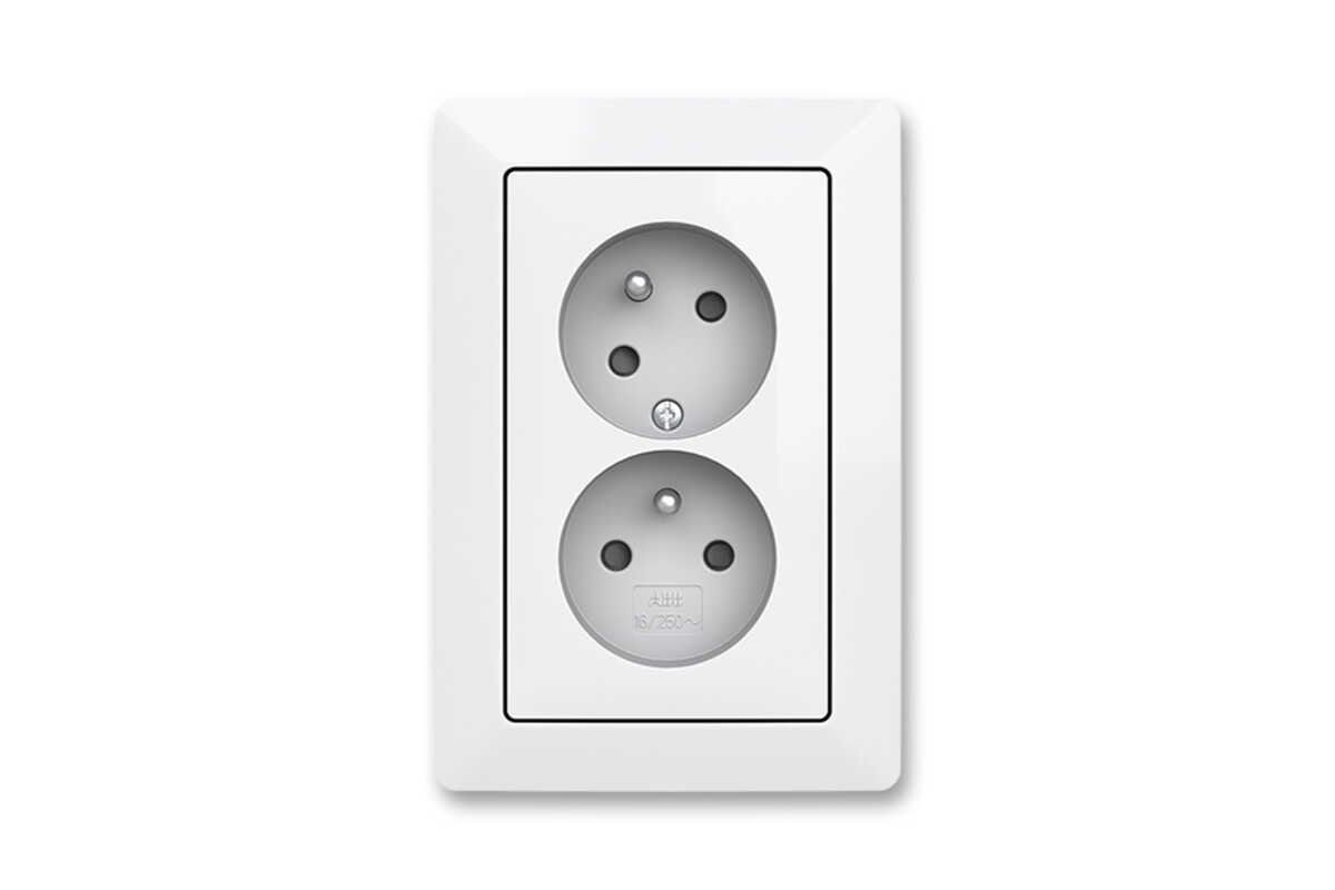 ABB Zoni dvojzásuvka bílá 5513T-C02357 500 s clonkami