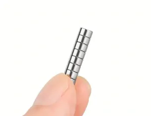 Magnety kulaté malé
