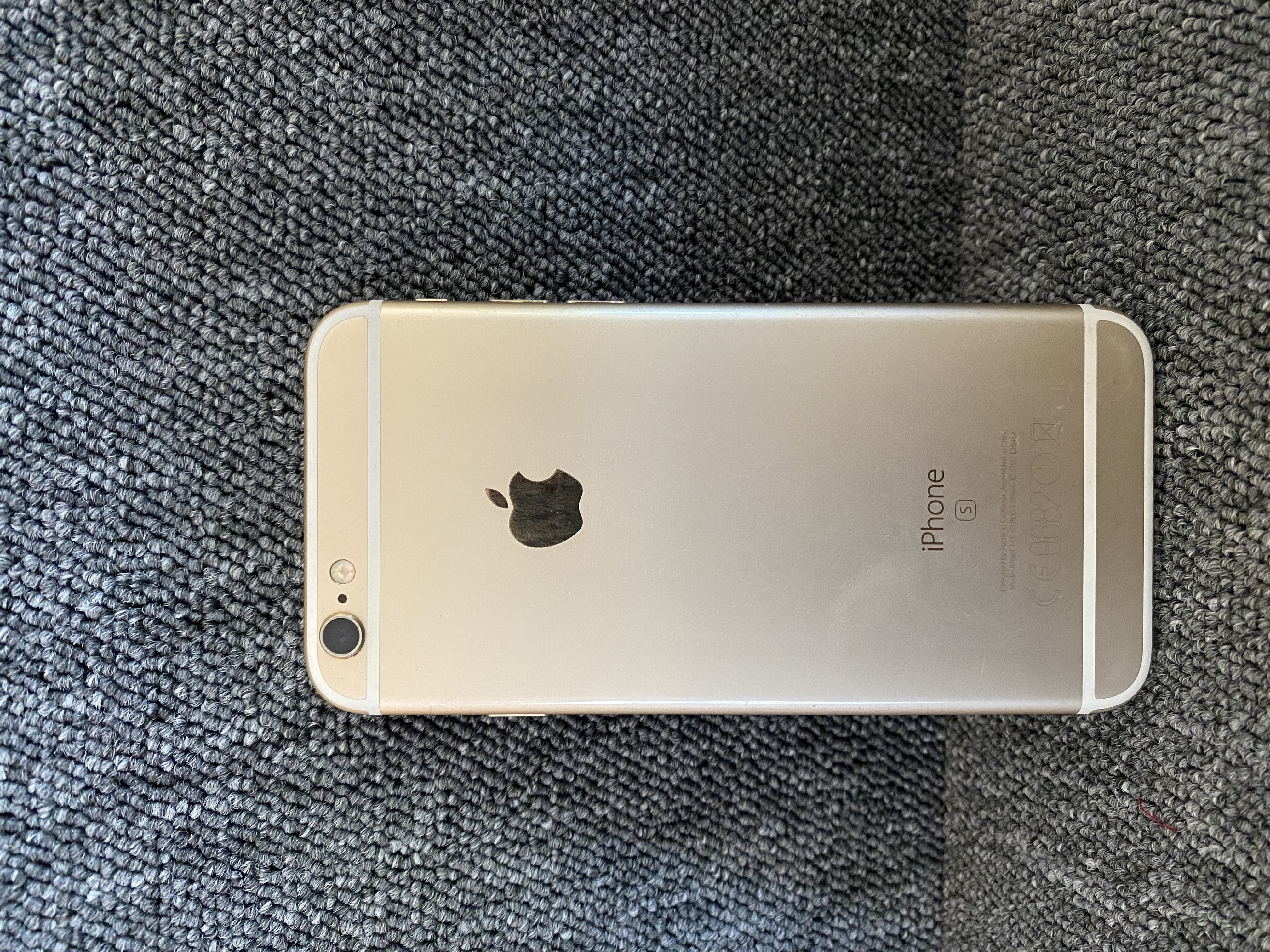Apple iPhone 6S 16GB