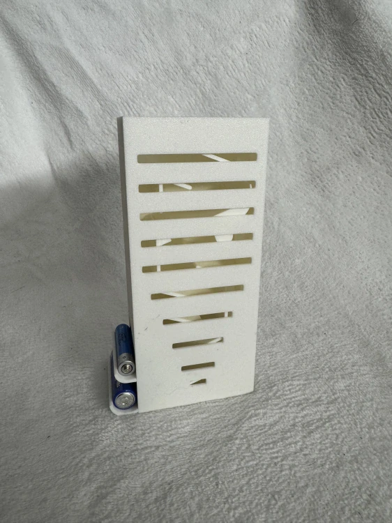 Pořadač na baterie 3D tisk bílý