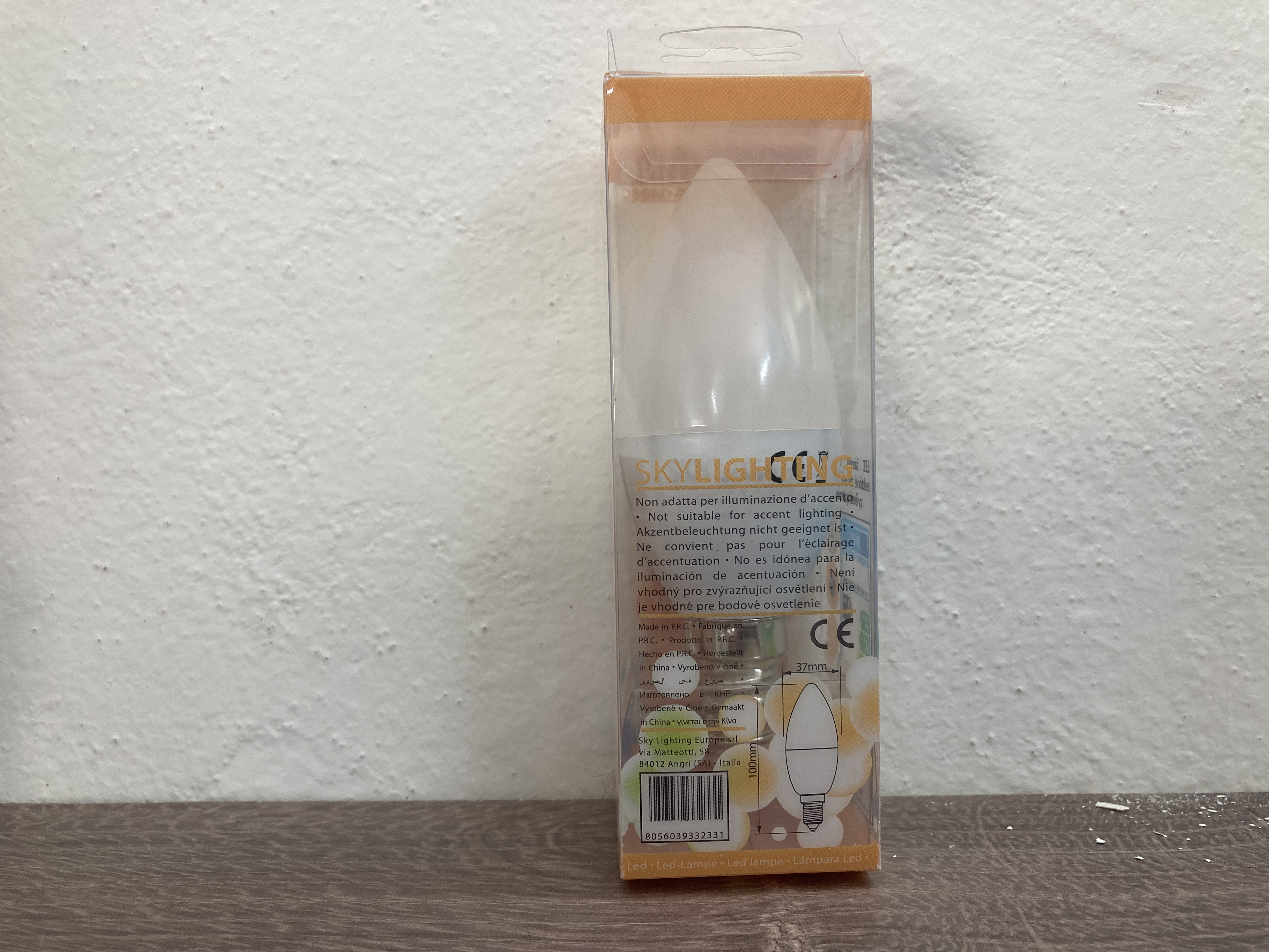 LED žárovka E14 SKYLIGHTING 8W C37CPA-1408C 3000K teplá bílá