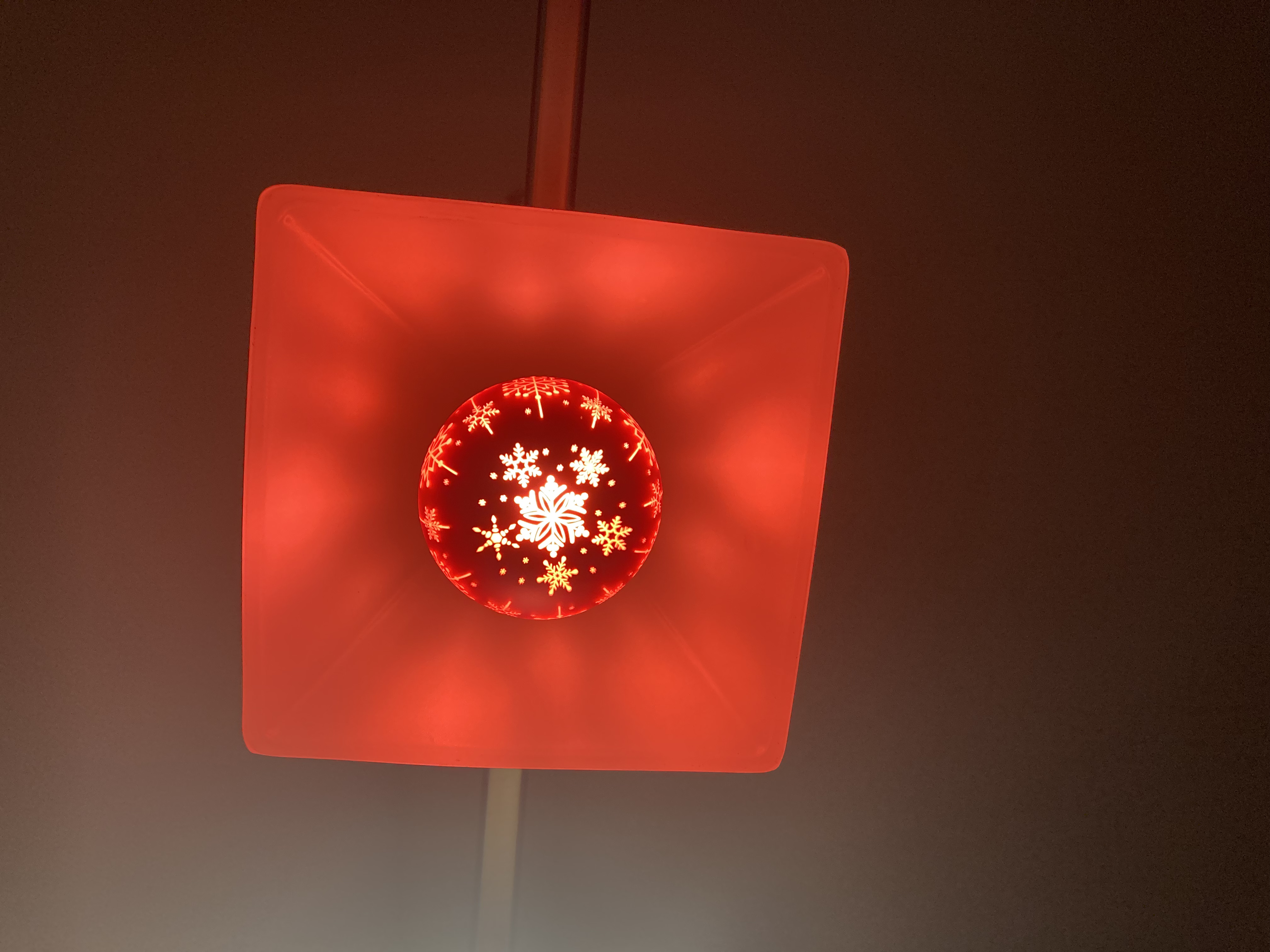 LED žárovka vánoční G95 E27 červená RETLUX RXL 368