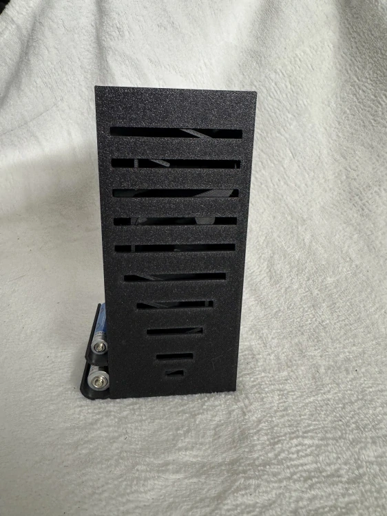 Pořadač na baterie 3D tisk černý