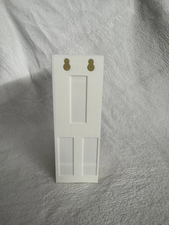 Pořadač na baterie 3D tisk bílý