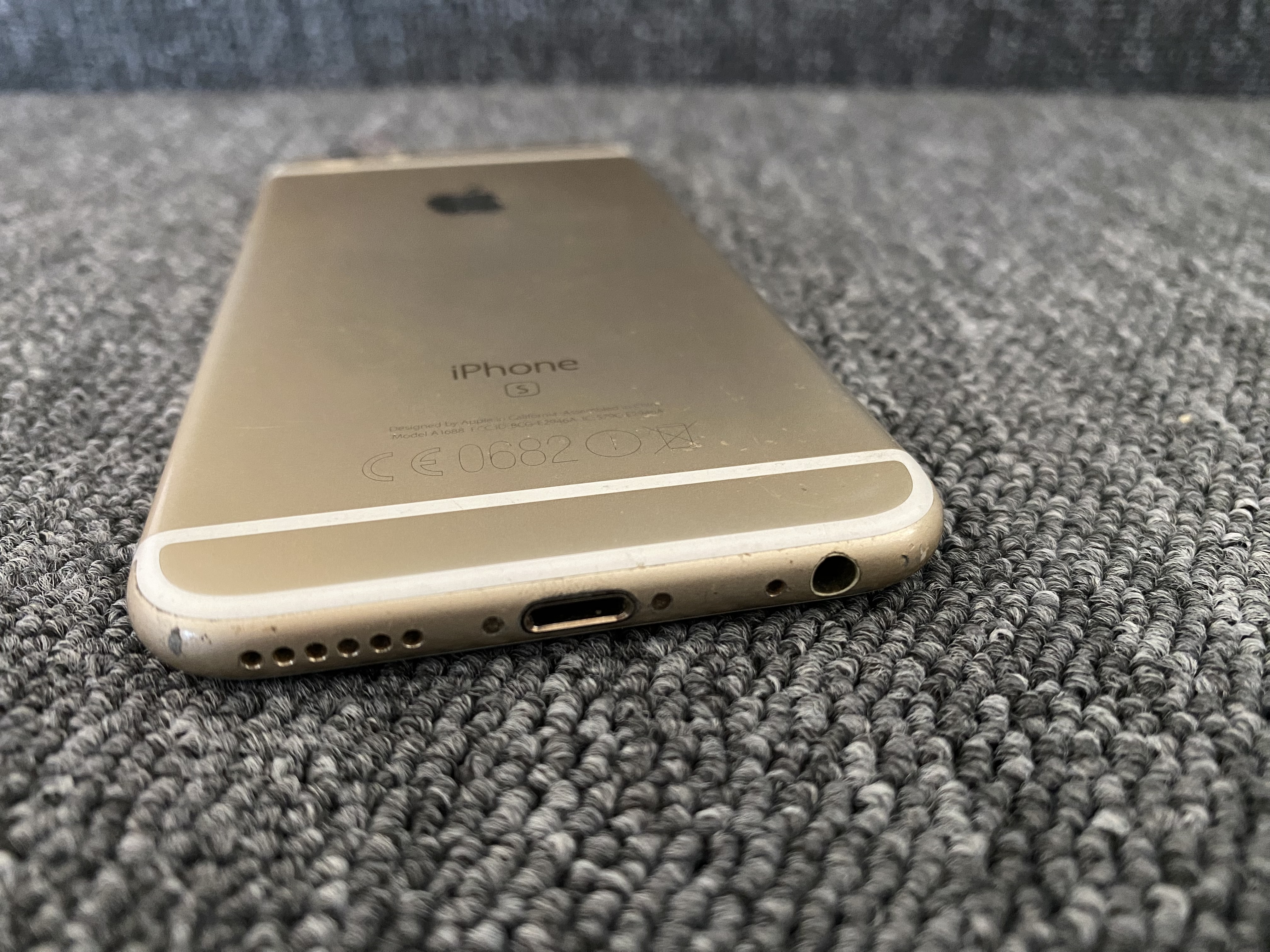 Apple iPhone 6S 16GB