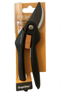 nůžky zahradní dvoučepelové FISKARS Pruner, bypass, P26